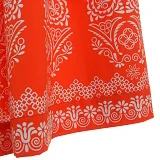 Detail potlače na folklórnej látke pre krojovú sukňu