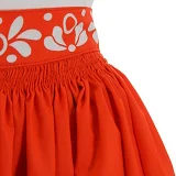 Detail vzorky opasku na folklórnej sukni ku ženskému kroju