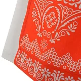 Detail originálnej folklórnej potlače na bavlnenej folklórnej látke